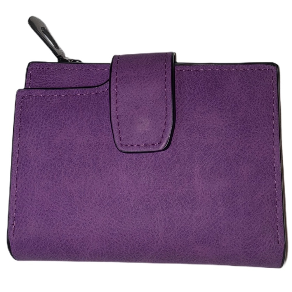 Small bifold wallet with extra slots